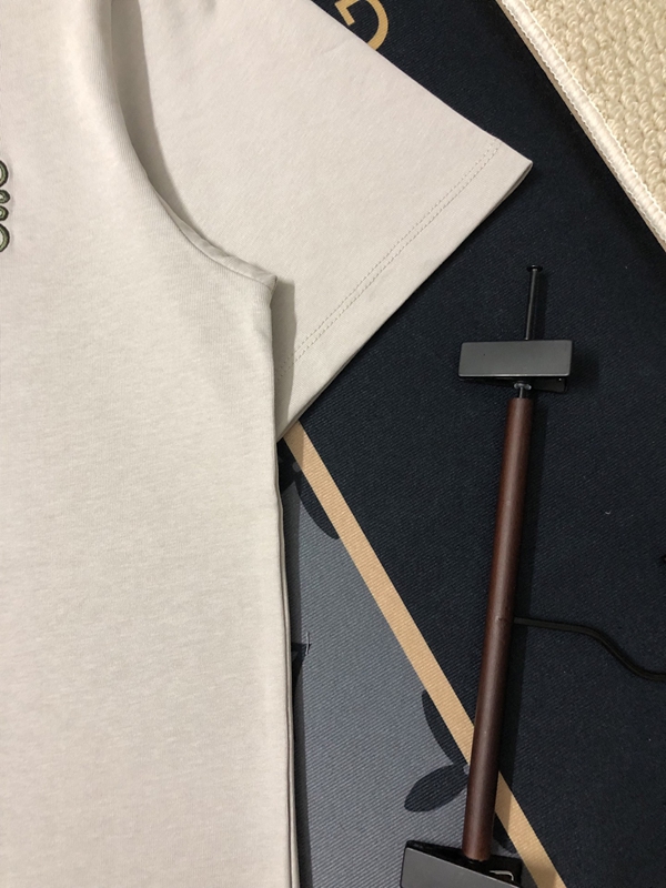 ブランドTシャツ素材ディテール